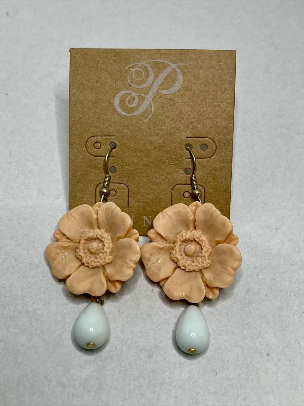 🆕 Plunder Floral Drop Earrings with White Teardrop Faux Pearls